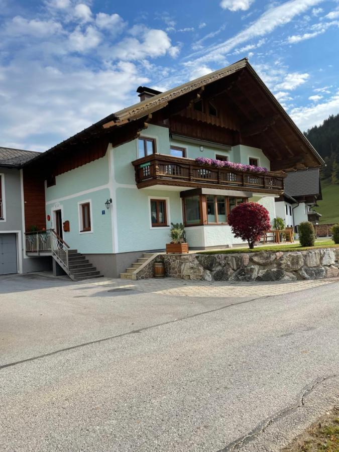Ferienwohnung Renate Hubner Gosau Esterno foto