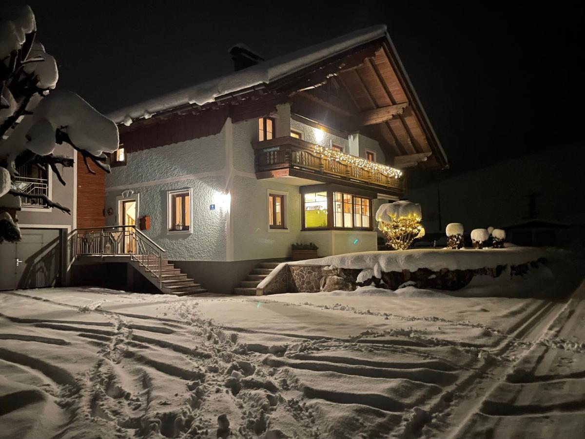 Ferienwohnung Renate Hubner Gosau Esterno foto