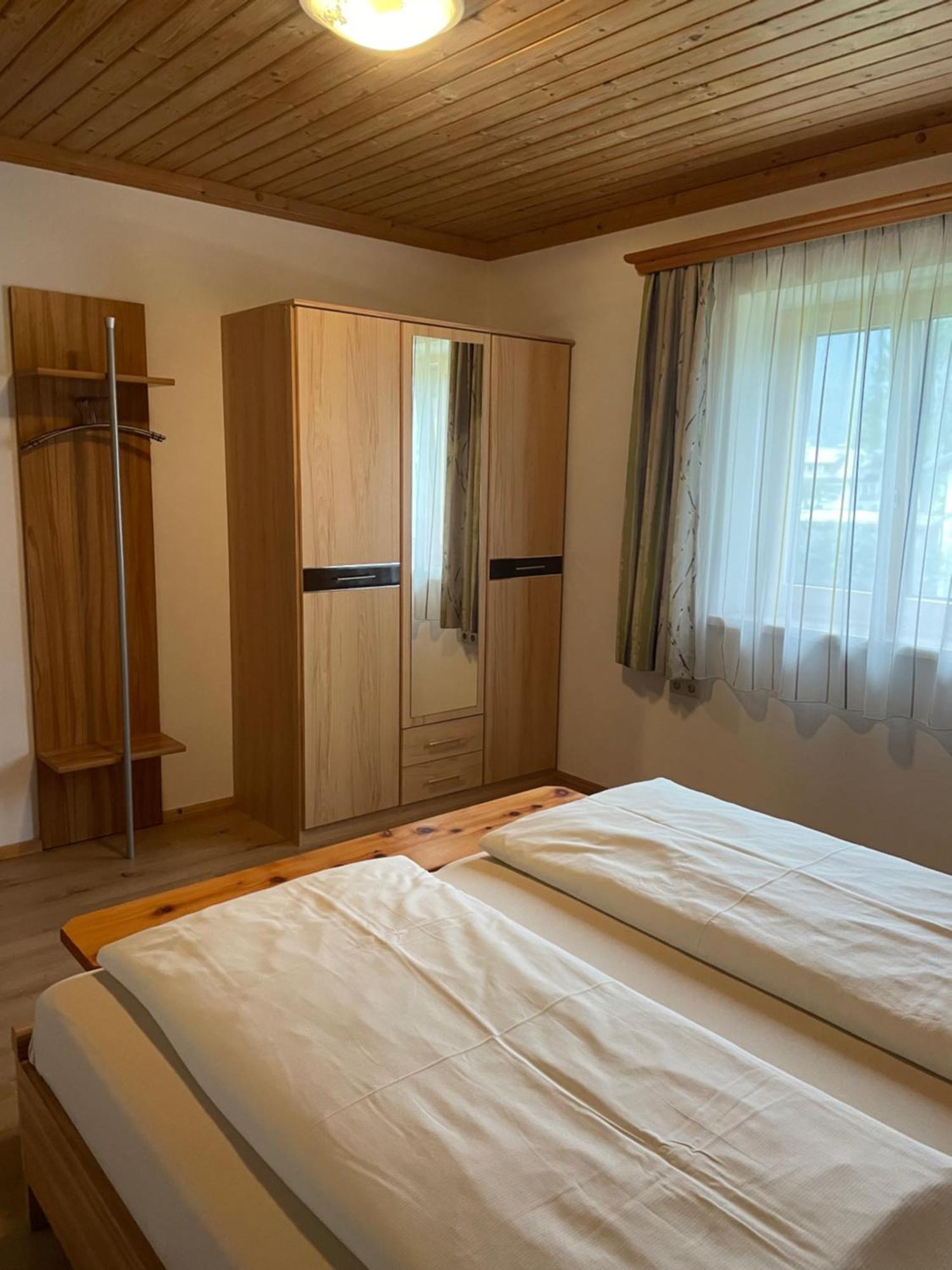 Ferienwohnung Renate Hubner Gosau Esterno foto