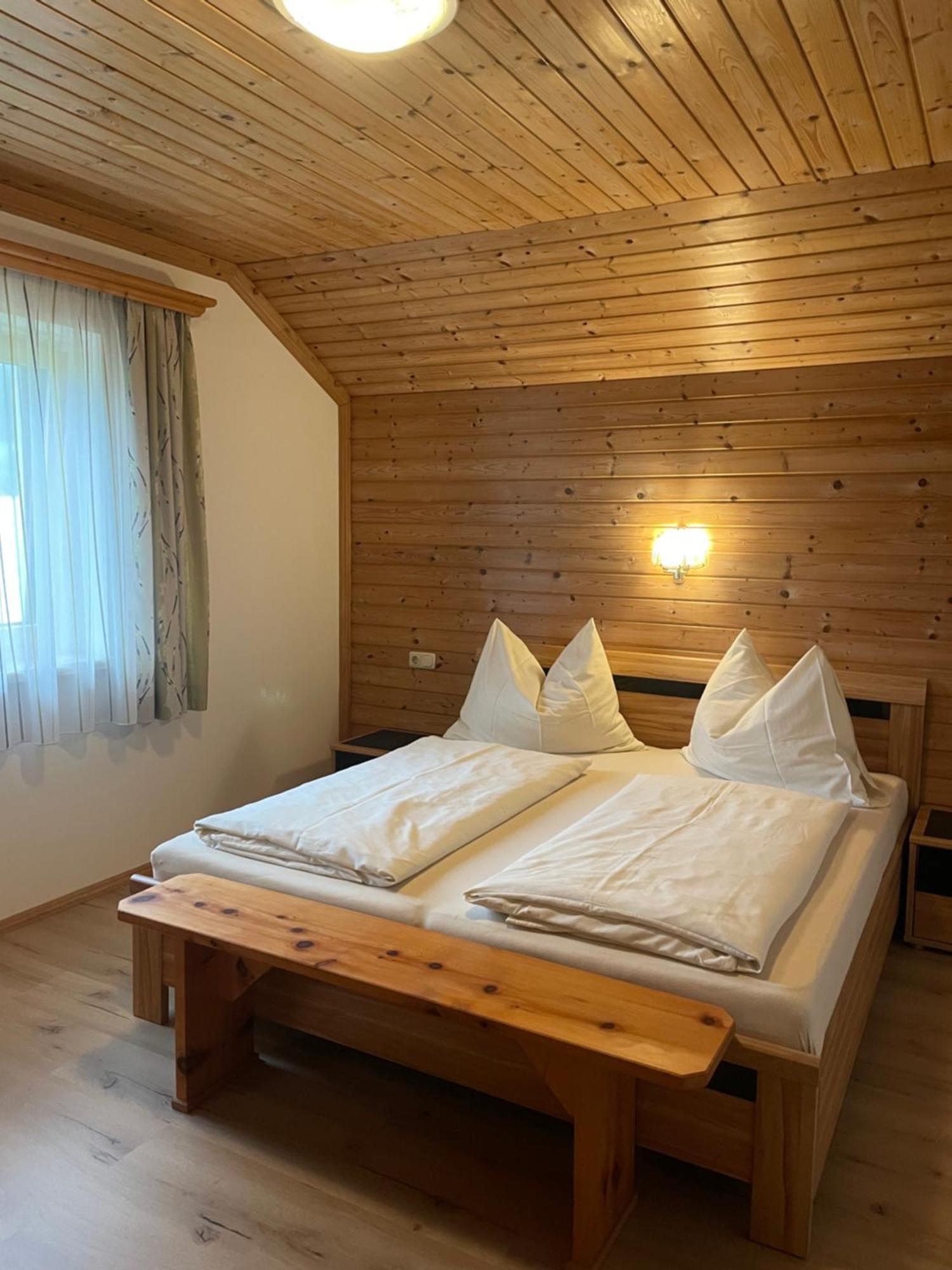 Ferienwohnung Renate Hubner Gosau Esterno foto